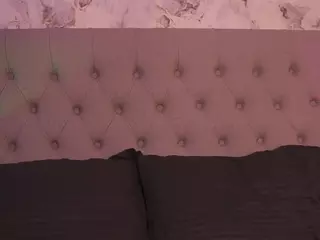 charlotte-harris's Live Sex Cam Show