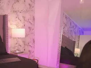 charlotte-harris's Live Sex Cam Show
