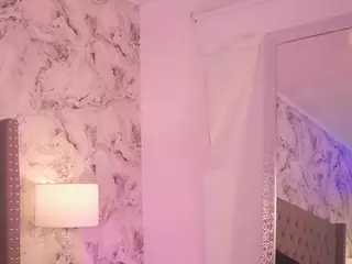 charlotte-harris's Live Sex Cam Show