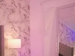 charlotte-harris's Live Sex Cam Show
