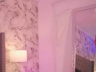 charlotte-harris's Live Sex Cam Show