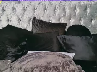Lucy Lou xXx's Live Sex Cam Show