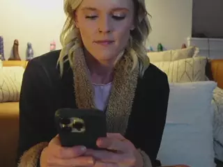 TaylorLove303's Live Sex Cam Show