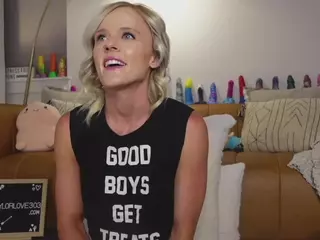 TaylorLove303's Live Sex Cam Show