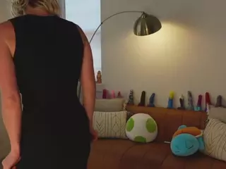 TaylorLove303's Live Sex Cam Show