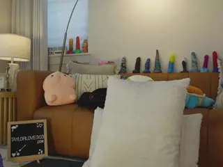 TaylorLove303's Live Sex Cam Show