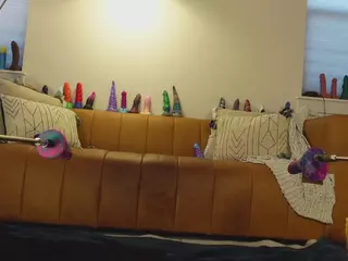 TaylorLove303's Live Sex Cam Show