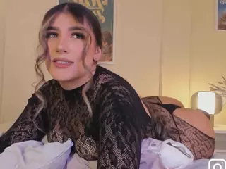 Anneee's Live Sex Cam Show