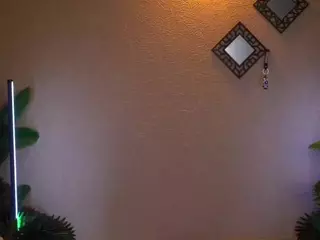 YoyoAnny's Live Sex Cam Show