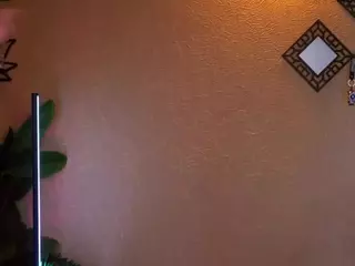 YoyoAnny's Live Sex Cam Show