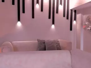 Caroline Grace's Live Sex Cam Show