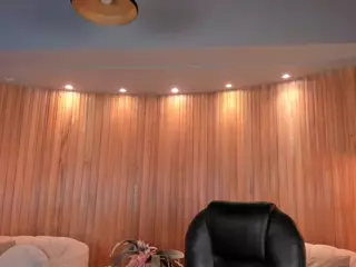 Caroline Grace's Live Sex Cam Show