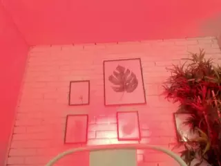 ValNeeko's Live Sex Cam Show