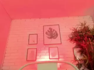 ValNeeko's Live Sex Cam Show