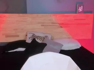 ValNeeko's Live Sex Cam Show