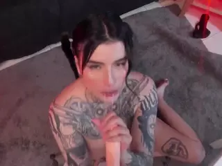 ValNeeko's Live Sex Cam Show