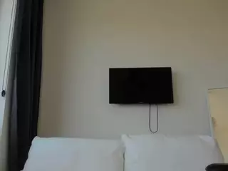 Lucy_Ember's Live Sex Cam Show