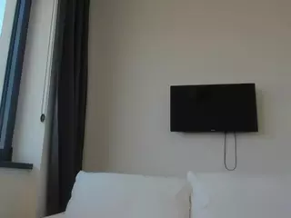 Lucy_Ember's Live Sex Cam Show