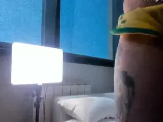 Lucy_Ember's Live Sex Cam Show