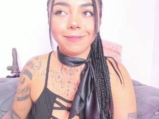 Live cam show with miiss-sofiii