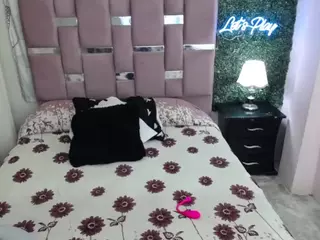 Jannaday's Live Sex Cam Show