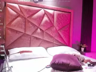Amanda Cruz's Live Sex Cam Show