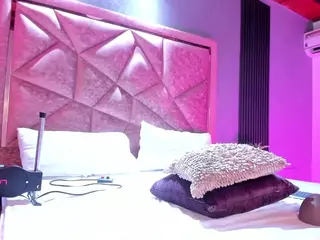 Amanda Cruz's Live Sex Cam Show