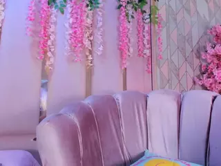 Ali Sweet's Live Sex Cam Show
