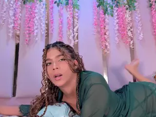 Ali Sweet's Live Sex Cam Show