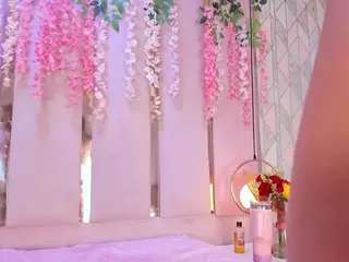 Ali Sweet's Live Sex Cam Show