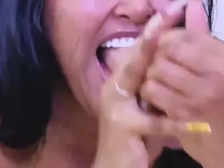 Stormy Butty's Live Sex Cam Show
