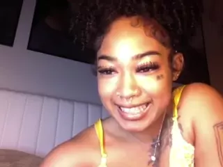Youlovechina's Live Sex Cam Show