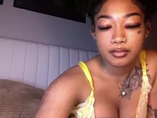 Youlovechina's Live Sex Cam Show