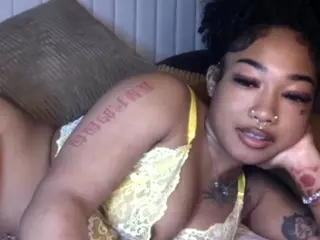 Youlovechina's Live Sex Cam Show