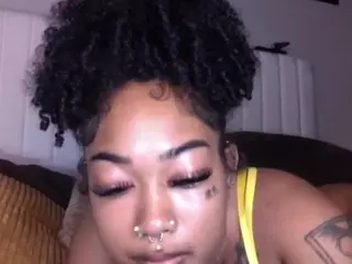 Youlovechina's Live Sex Cam Show
