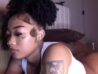 Youlovechina's Live Sex Cam Show