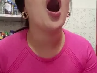 Sara-Funn's Live Sex Cam Show