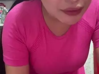 Sara-Funn's Live Sex Cam Show
