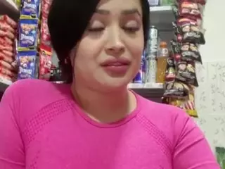 Sara-Funn's Live Sex Cam Show