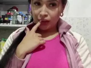 Sara-Funn's Live Sex Cam Show