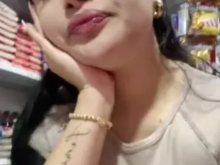 Sara-Funn's Live Sex Cam Show