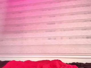 zoe-12's Live Sex Cam Show