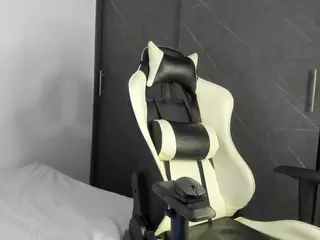 chloe-evanss's Live Sex Cam Show