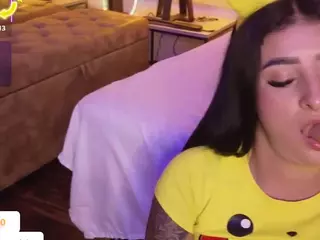 Linoshka's Live Sex Cam Show