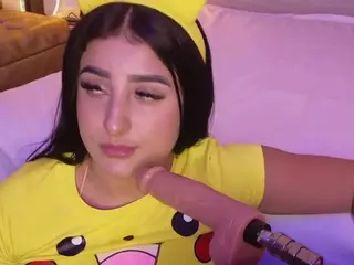 Linoshka's Live Sex Cam Show