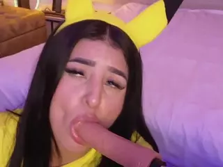Linoshka's Live Sex Cam Show