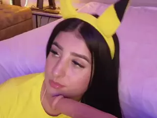 Linoshka's Live Sex Cam Show