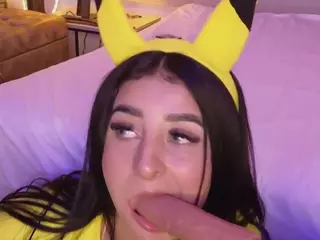 Linoshka's Live Sex Cam Show