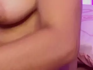 Linoshka's Live Sex Cam Show
