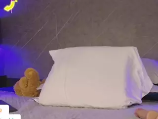 Linoshka's Live Sex Cam Show